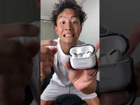 AirPods Proではしゃぐ大学生