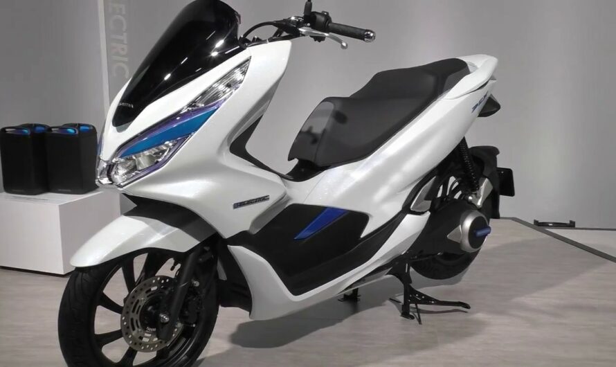 ホンダ 新型電動バイク PCX-エレクトリック Honda New PCX-Electric：東京モーターショー2017